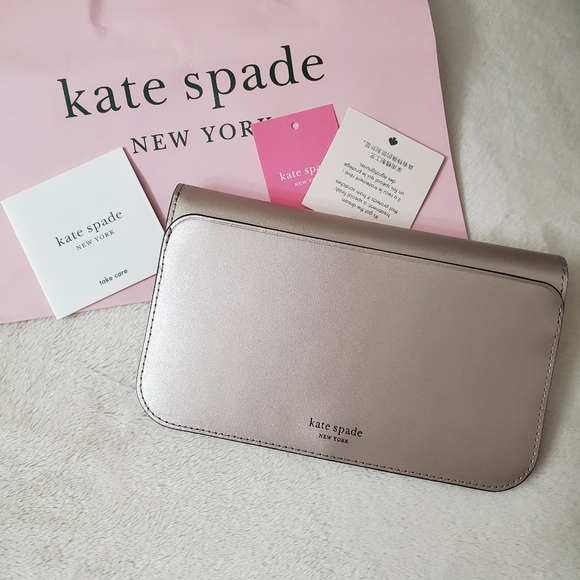 🔥🔥SALE🔥🔥Kate spade bifold wallet - Picture 11 of 16